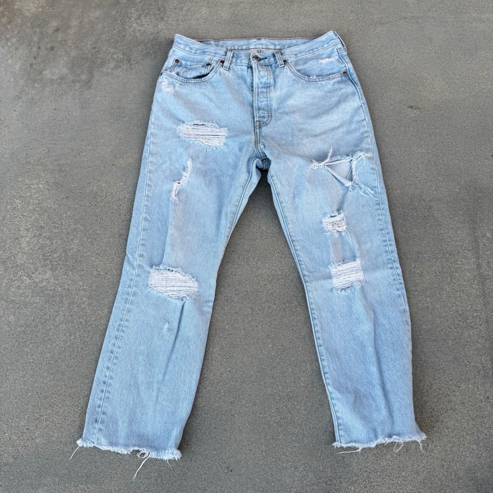 Levi's 501 Original Fit Distressed Light Wash Straight Leg Jeans W30